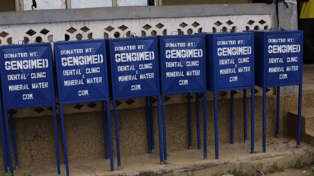 Gengimed Dental Clinic Donates 50 Dust Bins to Nsoatreman Community